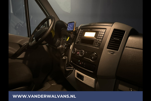 Mercedes-Benz Sprinter 316 CDI 163 pk L2H2 Euro6 Airco | 2800kg trekhaak | Cruisecontrol Parkeersensoren