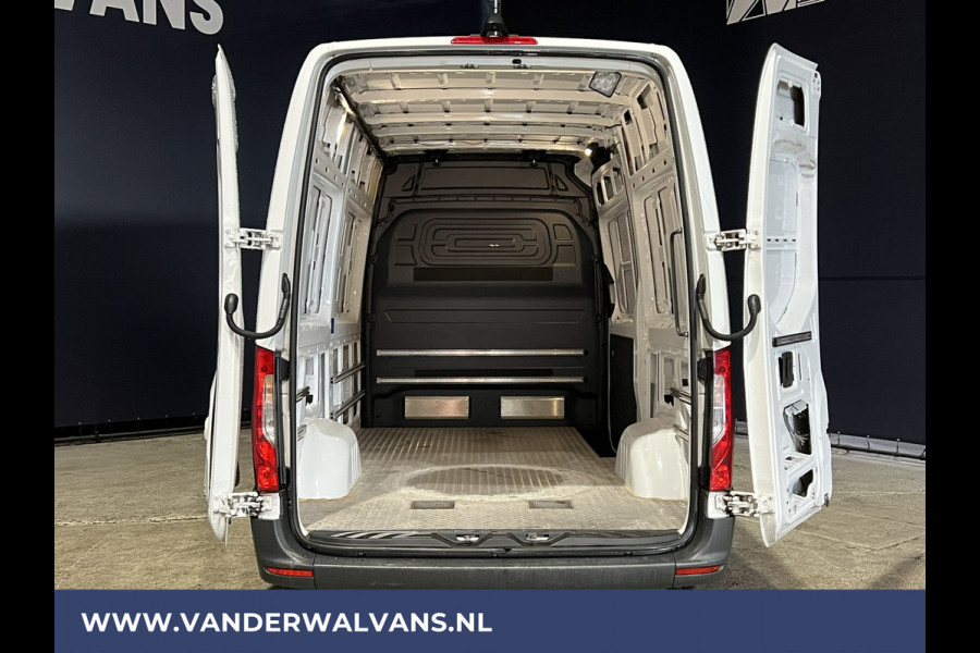 Mercedes-Benz Sprinter 315 CDI 150pk L2H2 Euro6 Airco | Camera | Apple Carplay | Android Auto Bijrijdersbank