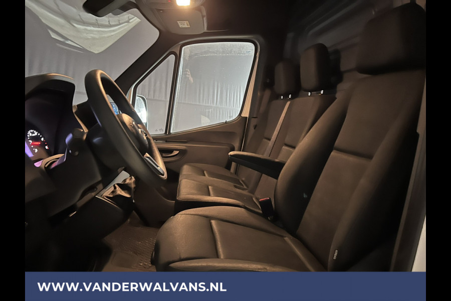 Mercedes-Benz Sprinter 315 CDI 150pk L2H2 Euro6 Airco | Camera | Apple Carplay | Android Auto Bijrijdersbank
