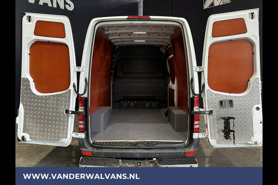 Mercedes-Benz Sprinter 316 CDI 163 pk L2H2 Euro6 Airco | 2800kg trekhaak | Navigatie | Cruisecontrol Parkeersensoren
