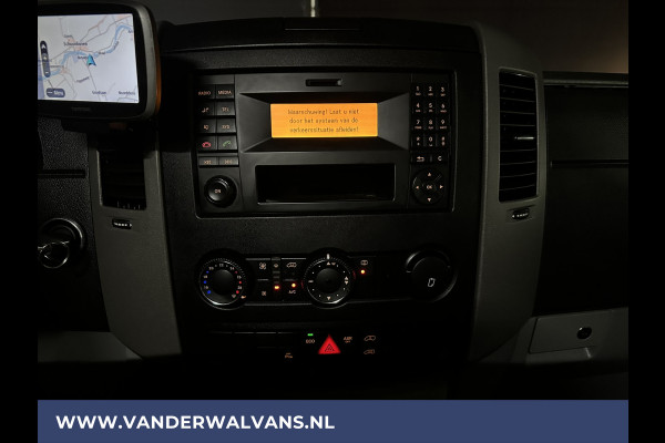 Mercedes-Benz Sprinter 316 CDI 163 pk L2H2 Euro6 Airco | 2800kg trekhaak | Navigatie | Cruisecontrol Parkeersensoren