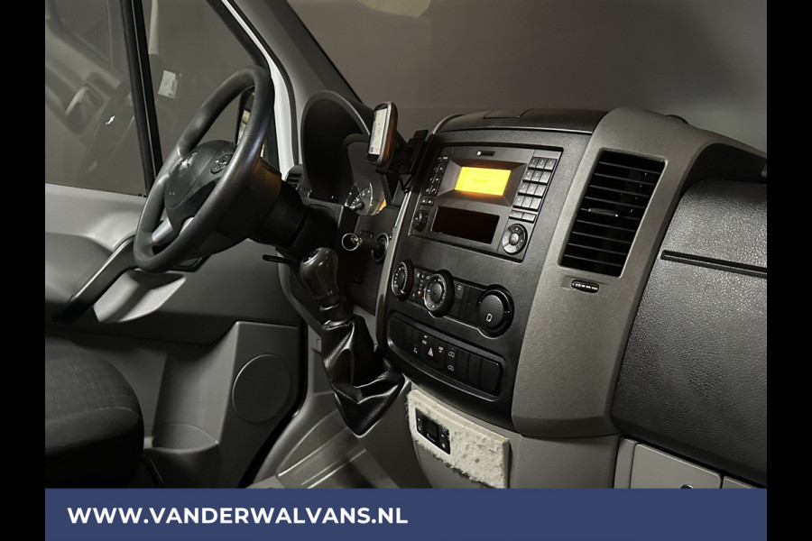 Mercedes-Benz Sprinter 316 CDI 163 pk L2H2 Euro6 Airco | 2800kg trekhaak | Navigatie | Cruisecontrol Parkeersensoren