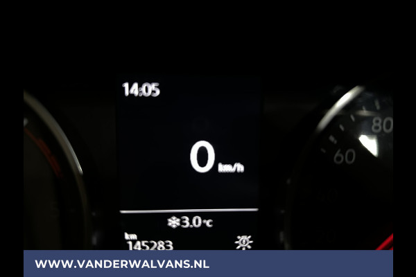 Volkswagen Crafter 2.0 TDI 141pk L3H3 L2H2 Euro6 Airco | Camera | Apple Carplay | Android Auto Parkeersensoren, Bijrijdersbank, zilver
