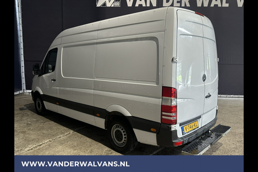 Mercedes-Benz Sprinter 316 CDI 163pk L2H2 Euro6 Airco | Cruisecontrol | 2800kg Trekhaak Parkeersensoren