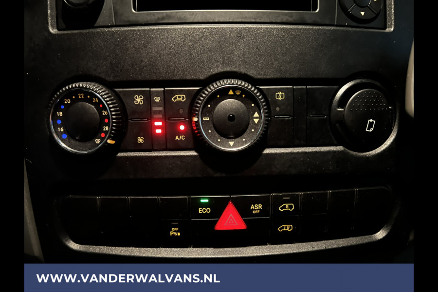 Mercedes-Benz Sprinter 316 CDI 163pk L2H2 Euro6 Airco | Cruisecontrol | 2800kg Trekhaak Parkeersensoren
