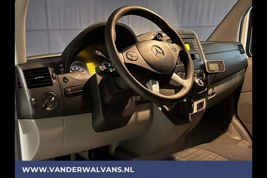 Mercedes-Benz Sprinter 316 CDI 163pk L2H2 Euro6 Airco | Cruisecontrol | 2800kg Trekhaak Parkeersensoren