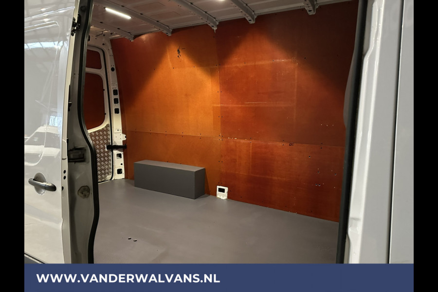 Mercedes-Benz Sprinter 316 CDI 163pk L2H2 Euro6 Airco | Cruisecontrol | 2800kg Trekhaak Parkeersensoren