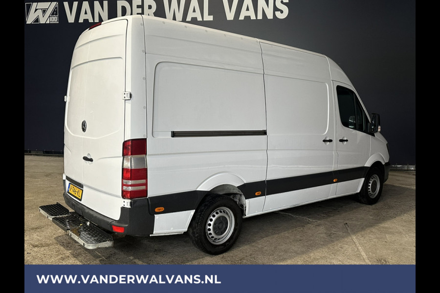 Mercedes-Benz Sprinter 316 CDI 163pk L2H2 Euro6 Airco | Cruisecontrol | 2800kg Trekhaak Parkeersensoren