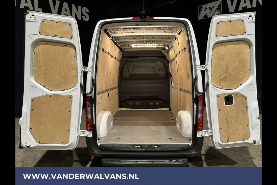 Mercedes-Benz Sprinter 314 CDI 143pk L2H2 Euro6 Airco | Camera | Navigatie | Apple Carplay | Android Auto Bijrijdersbank