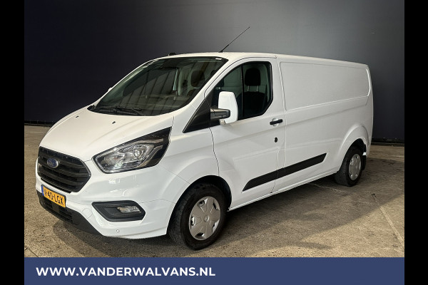 Ford Transit Custom 2.0 TDCI L2H1 Euro6 Airco | Camera | Navigatie | LED | Cruisecontrol | Stoelverwarming Apple Carplay, Android Auto, Verwarmde voorruit,  2800kg trekvermogen, parkeersensoren, Bijrijdersbank