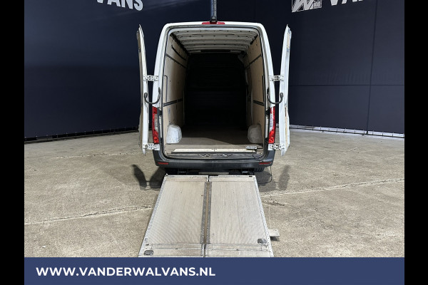 Mercedes-Benz Sprinter 316 CDI 163 pk L3H2 *Laadklep* Euro6 Airco | Camera | Navigatie | Apple Carplay Android Auto, Stoelverwarming, Bijrijdersbank