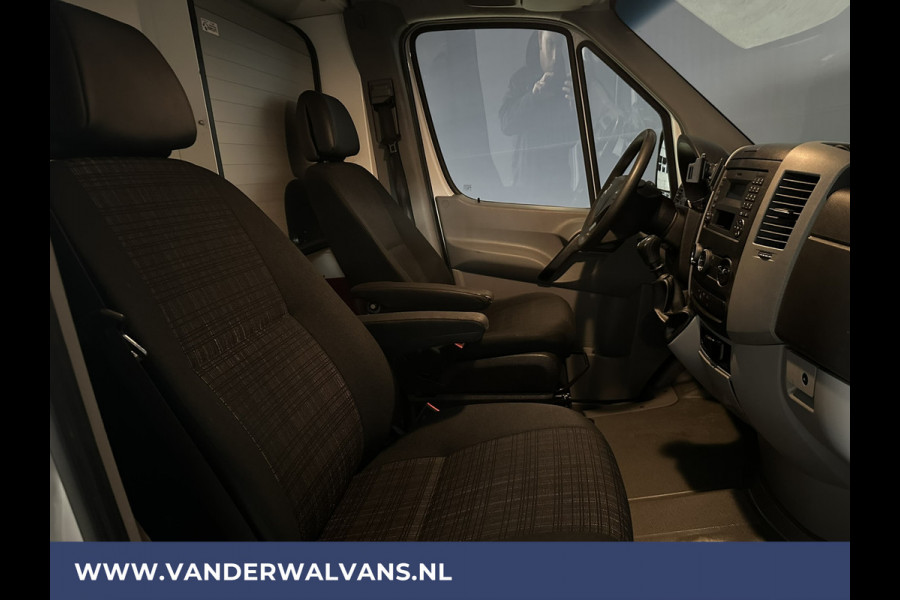 Mercedes-Benz Sprinter 316 CDI 163 pk L2H1 Euro6 Airco | Cruisecontrol | 2800kg trekhaak Parkeersensoren