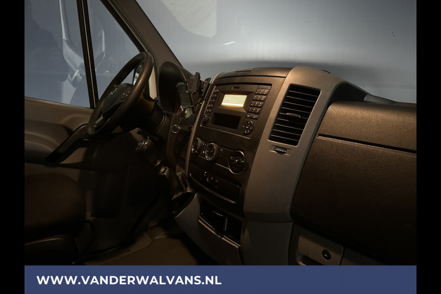 Mercedes-Benz Sprinter 316 CDI 163 pk L2H1 Euro6 Airco | Cruisecontrol | 2800kg trekhaak Parkeersensoren