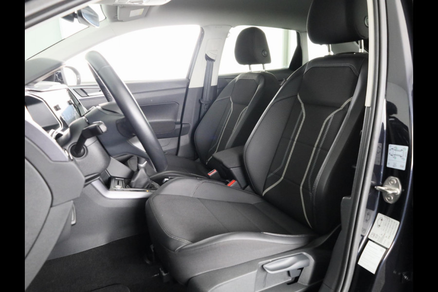 Volkswagen Taigo 1.0 TSI Style 110 pk | Verlengde garantie | Navigatie | Parkeersensoren | Achteruitrijcamera | Adaptieve cruise control | Stoelverwarming |
