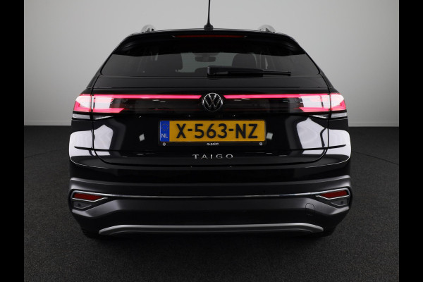 Volkswagen Taigo 1.0 TSI Style 110 pk | Verlengde garantie | Navigatie | Parkeersensoren | Achteruitrijcamera | Adaptieve cruise control | Stoelverwarming |
