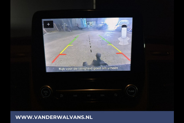 Ford Transit Custom 2.0 TDCI 130pk L1H1 Euro6 Airco | Camera | LED | Cruisecontrol | Apple Carplay | 2500kg Trekhaak Android Auto, Parkeersensoren, Stoelverwarming, Verwarmde voorruit, Bijrijdersbank