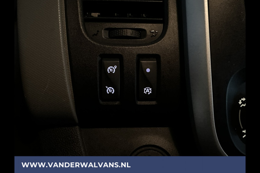 Renault Trafic 1.6 dCi 125 pk L2H1 Euro6 Airco | Navigatie | Trekhaak | Cruisecontrol | Parkeersensoren Bijrijdersbank