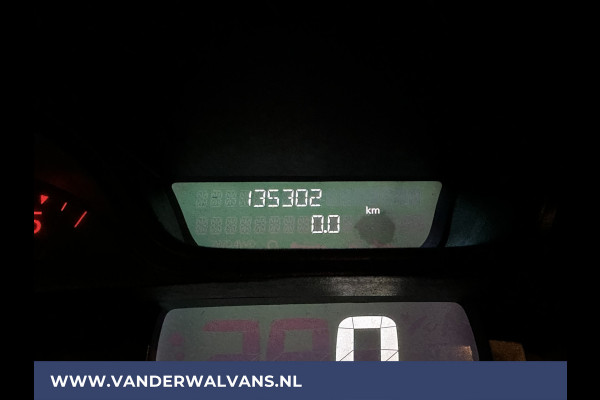 Renault Trafic 1.6 dCi 125 pk L2H1 Euro6 Airco | Navigatie | Trekhaak | Cruisecontrol | Parkeersensoren Bijrijdersbank
