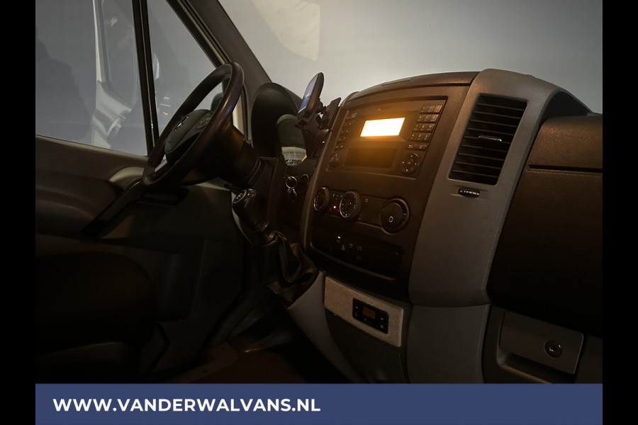 Mercedes-Benz Sprinter 316 CDI 163 pk L2H1 Euro6 Airco | 2800kg trekhaak | Navigatie | Cruisecontrol Parkeersensoren
