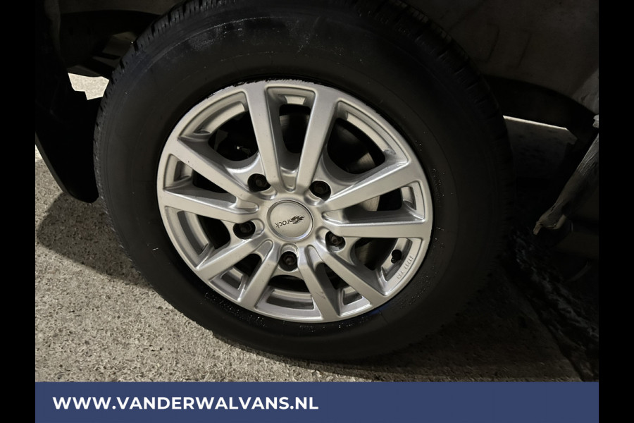 Ford Transit 2.0 TDCI L2H2 Euro6 Airco | 2450kg Trekhaak | LM velgen | Verwarmde voorruit Dakdragers, Bijrijdersbank