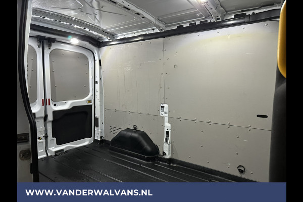 Ford Transit 2.0 TDCI L2H2 Euro6 Airco | 2450kg Trekhaak | LM velgen | Verwarmde voorruit Dakdragers, Bijrijdersbank