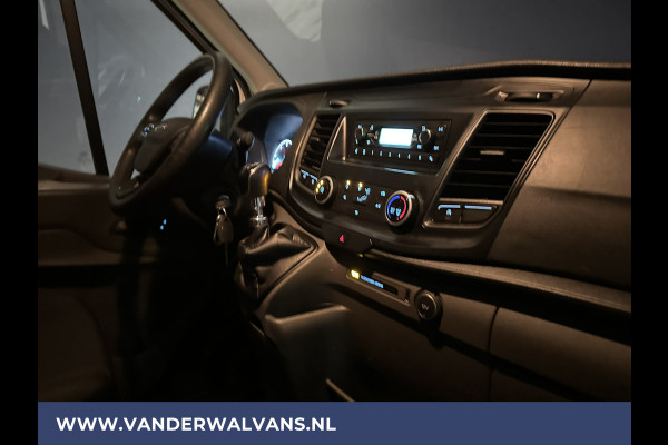 Ford Transit 2.0 TDCI L2H2 Euro6 Airco | 2450kg Trekhaak | LM velgen | Verwarmde voorruit Dakdragers, Bijrijdersbank