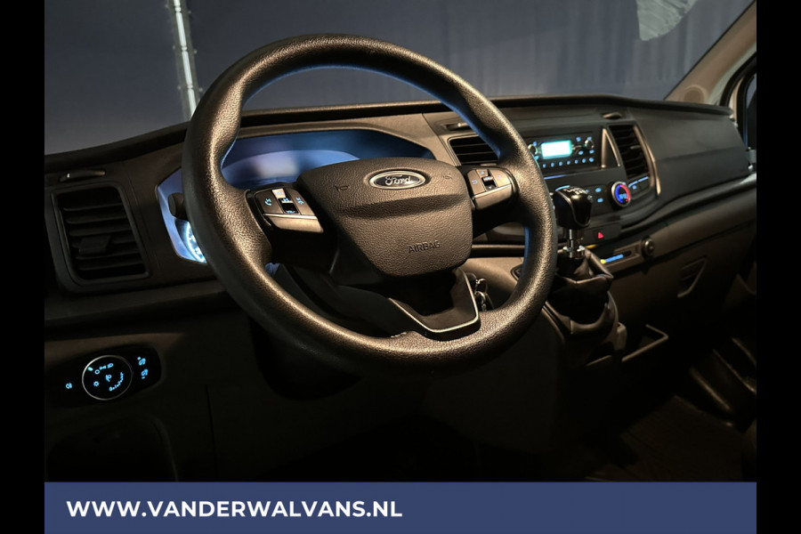 Ford Transit 2.0 TDCI L2H2 Euro6 Airco | 2450kg Trekhaak | LM velgen | Verwarmde voorruit Dakdragers, Bijrijdersbank