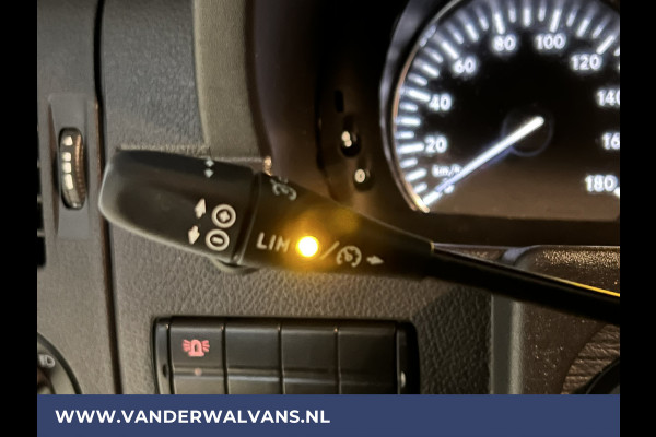 Mercedes-Benz Sprinter 316 CDI 163 pk L2H2 Euro6 Airco | 2800kg Trekhaak | Omvormer | Cruisecontrol parkeersensoren, chauffeursstoel