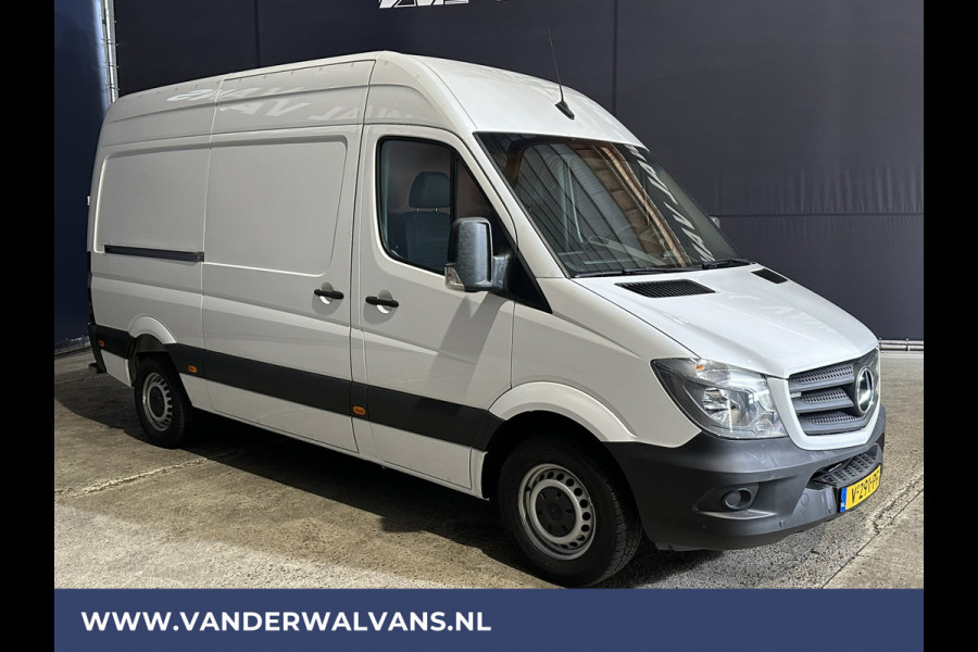 Mercedes-Benz Sprinter 316 CDI 163 pk L2H2 Euro6 Airco | 2800kg Trekhaak | Omvormer | Cruisecontrol parkeersensoren, chauffeursstoel