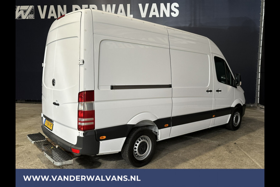 Mercedes-Benz Sprinter 316 CDI 163 pk L2H2 Euro6 Airco | 2800kg Trekhaak | Omvormer | Cruisecontrol parkeersensoren, chauffeursstoel