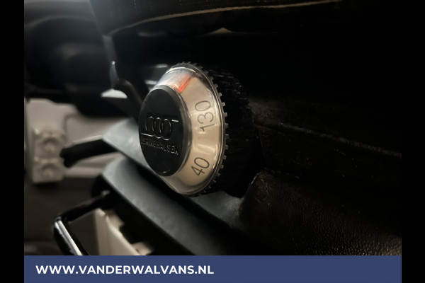 Mercedes-Benz Sprinter 316 CDI 163 pk L2H1 Euro6 Airco | Camera | Navigatie | 2800kg Trekhaak | Cruisecontrol Chauffeursstoel, Parkeersensoren