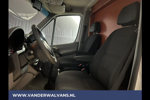 Mercedes-Benz Sprinter 316 CDI 163 pk L2H1 Euro6 Airco | Camera | Navigatie | 2800kg Trekhaak | Cruisecontrol Chauffeursstoel, Parkeersensoren