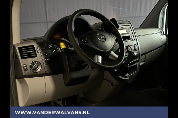 Mercedes-Benz Sprinter 316 CDI 163 pk L2H1 Euro6 Airco | Camera | Navigatie | 2800kg Trekhaak | Cruisecontrol Chauffeursstoel, Parkeersensoren