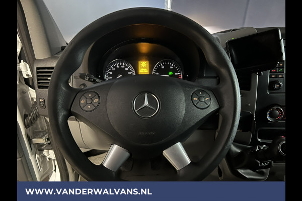Mercedes-Benz Sprinter 316 CDI 163 pk L2H1 Euro6 Airco | Camera | Navigatie | 2800kg Trekhaak | Cruisecontrol Chauffeursstoel, Parkeersensoren