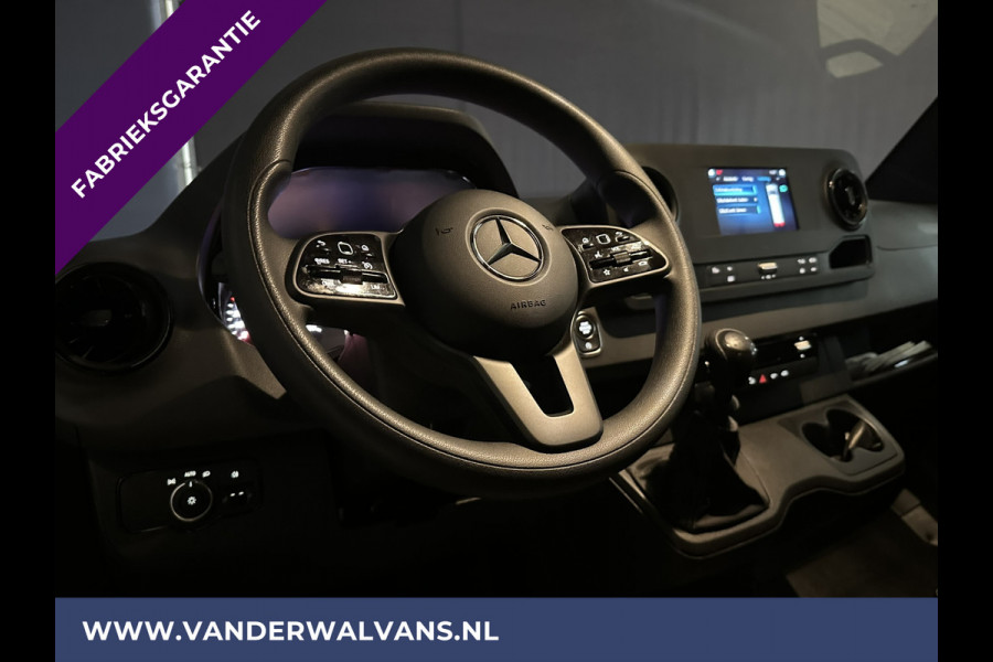 Mercedes-Benz Sprinter 317 CDI 170pk L3H2 Fabrieksgarantie Euro6 Airco | Camera | Apple Carplay | Android Auto Cruisecontrol, Parkeersensoren, Stoelverwarming, Bijrijdersbank, MBUX