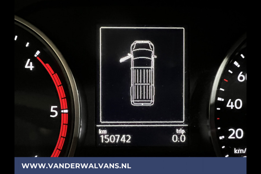 Volkswagen Crafter 2.0 TDI 177 pk L3H2 L2H1 Euro6 Airco | Camera | Navigatie | Apple Carplay | Android Auto 3000kg trekhaak, Bijrijdersbank