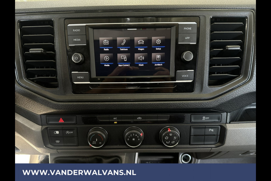 Volkswagen Crafter 2.0 TDI L3H3 L2H2 Euro6 Airco | Imperiaal | Cruisecontrol | Trekhaak Parkeersensoren, Sidebars, Bijrijdersbank, trap