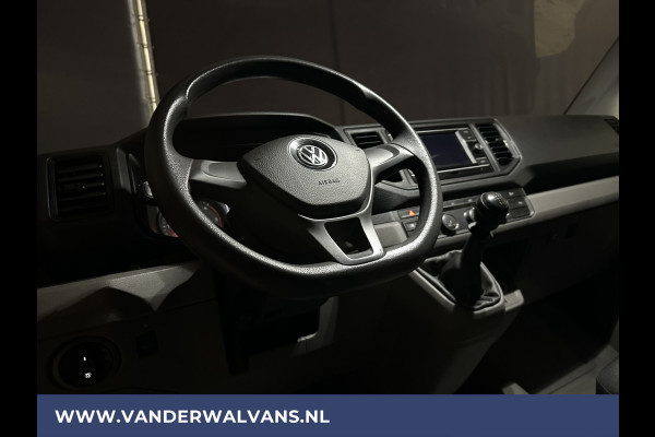 Volkswagen Crafter 2.0 TDI L3H3 L2H2 Euro6 Airco | Imperiaal | Cruisecontrol | Trekhaak Parkeersensoren, Sidebars, Bijrijdersbank, trap
