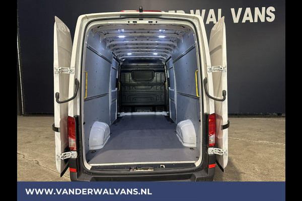 Volkswagen Crafter 2.0 TDI 140 pk L4H3 L3H2 Euro6 Airco | 2x zijdeur | Camera | Apple Carplay | Android Auto Parkeersensoren, Bijrijdersbank