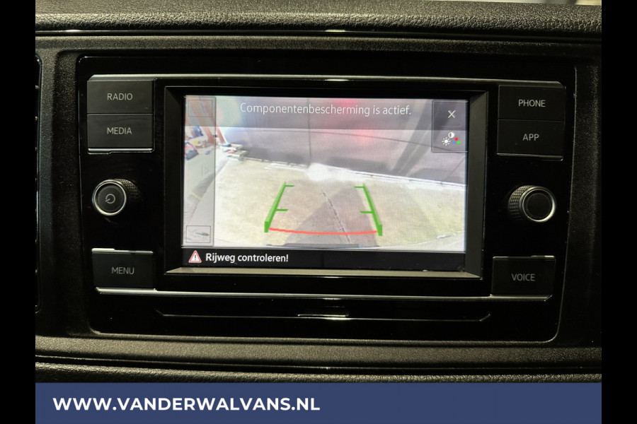 Volkswagen Crafter 2.0 TDI 140 pk L4H3 L3H2 Euro6 Airco | 2x zijdeur | Camera | Apple Carplay | Android Auto Parkeersensoren, Bijrijdersbank
