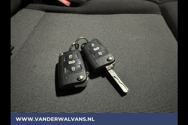 Volkswagen Crafter 2.0 TDI 140 pk L4H3 L3H2 Euro6 Airco | 2x zijdeur | Camera | Apple Carplay | Android Auto Parkeersensoren, Bijrijdersbank