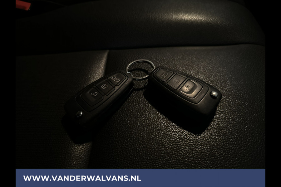 Ford Transit 2.0 TDCI 130 pk L3H2 Euro6 Airco | Camera | Navigatie | Apple Carplay | Andoid Auto | Cruisecontrol Verwarmde Voorruit, Parkeersensoren, Bijrijdersbank