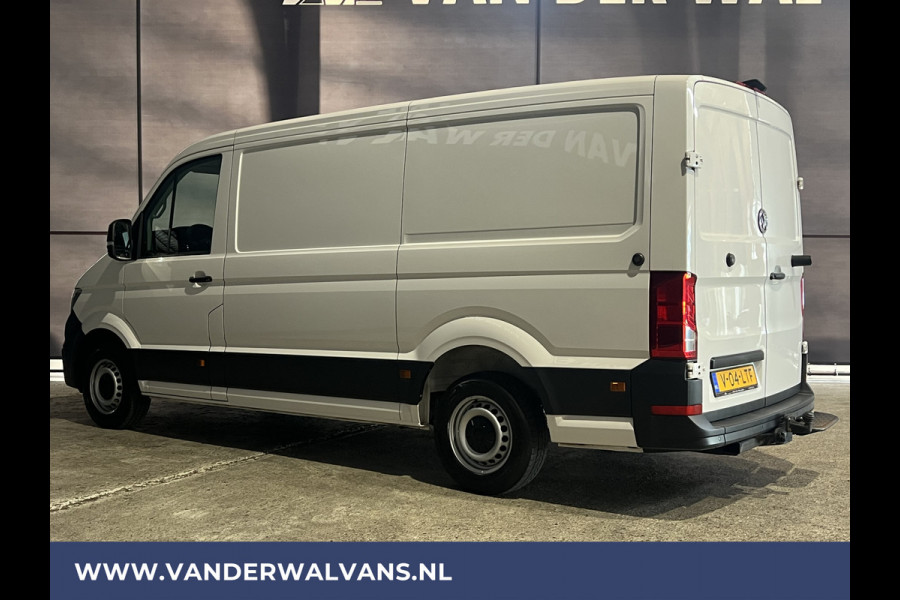 Volkswagen Crafter 2.0 TDI 141pk L3H2 (Oude L2H1) Euro6 Airco | Camera | Apple Carplay | 3000kg Trekhaak | Cruisecontrol Android Auto, Parkeersensoren, Bijrijdersbank