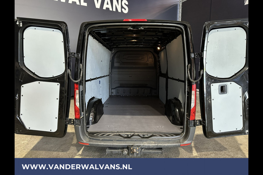 Mercedes-Benz Sprinter 211 CDI 115pk L2H1 Euro6 Airco | Trekhaak | Bijrijdersbank | Bluetooth telefoonvoorbereiding zijdeur