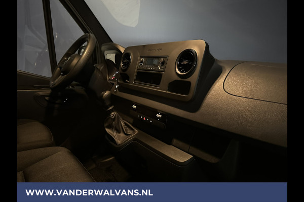 Mercedes-Benz Sprinter 211 CDI 115pk L2H1 Euro6 Airco | Trekhaak | Bijrijdersbank | Bluetooth telefoonvoorbereiding zijdeur