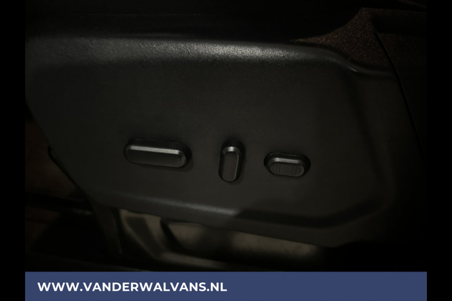 Ford Transit 2.0 TDCI 130 pk L3H2 Euro6 Airco | Camera | Navigatie | Android Auto | Cruisecontrol | Parkeersensoren Stoelverwarming, Verwarmde voorruit, Elektrisch verstelbare bestuurdersstoel, Bijrijdersbank