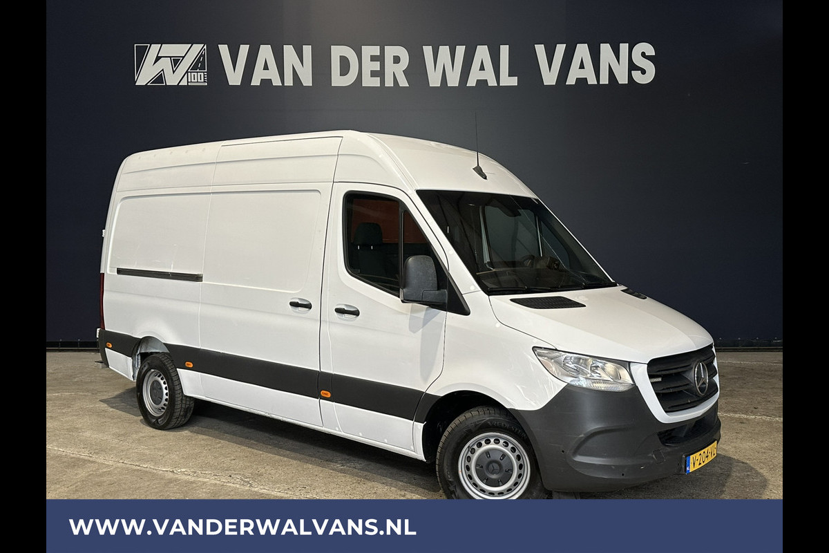 Mercedes-Benz Sprinter 316 CDI 163 pk 3500kg Trekhaak L2H2 Euro6 Airco | Camera | Apple Carplay Cruisecontrol, Android Auto, Parkeersensoren Mercedes-Benz Sprinter 316 CDI 163 pk 3500kg Trekhaak L2H2 Euro6 Airco | Camera | Apple Carplay Cruisecontrol, Android Auto, Parkeersensoren