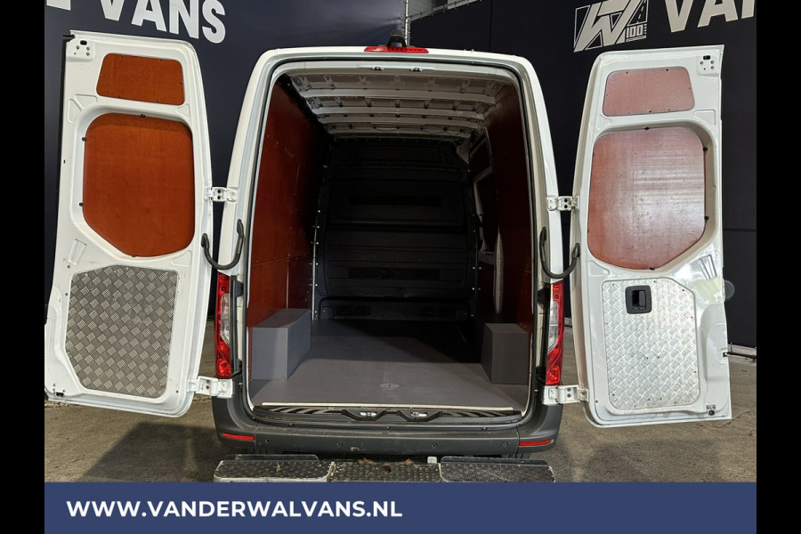 Mercedes-Benz Sprinter 316 CDI 163 pk L2H2 Euro6 Airco | 2800kg Trekhaak | Camera | Apple Carplay | Parkeersensoren inklapbare spiegels, standkachel, cruisecontrol, MBUX, Android auto