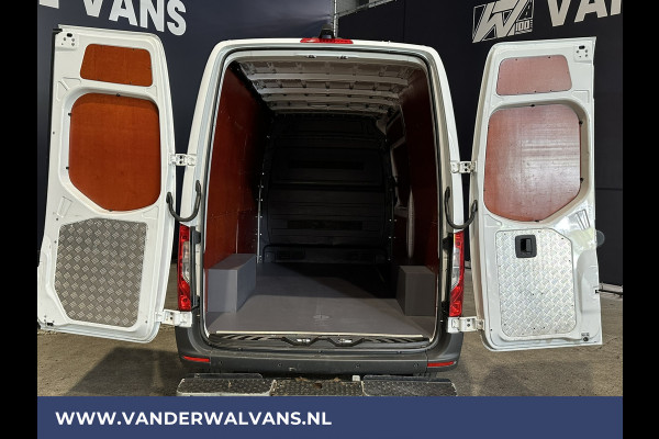 Mercedes-Benz Sprinter 316 CDI 163 pk L2H2 Euro6 Airco | 2800kg Trekhaak | Camera | Apple Carplay | Parkeersensoren inklapbare spiegels, standkachel, cruisecontrol, MBUX, Android auto