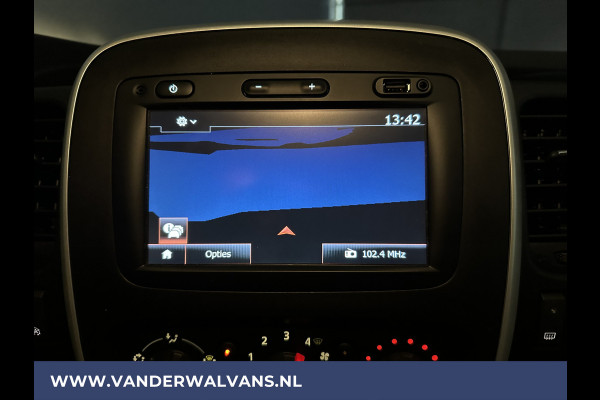 Renault Trafic 1.6 dCi L1H1 Euro6 Airco | Navigatie | Cruisecontrol | Trekhaak | Parkeersensoren Bijrijdersbank